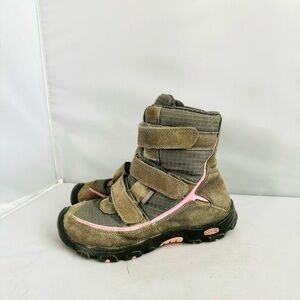 Keen Kids Trezzo Waterproof Tan and Pink Winter Boots Girls Size 3